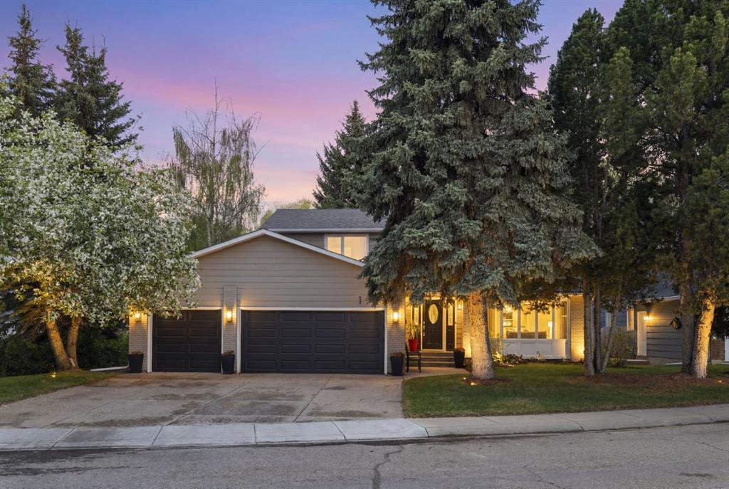 111 Lake Mead Place SE, Calgary, Alberta, T2J 3Z7