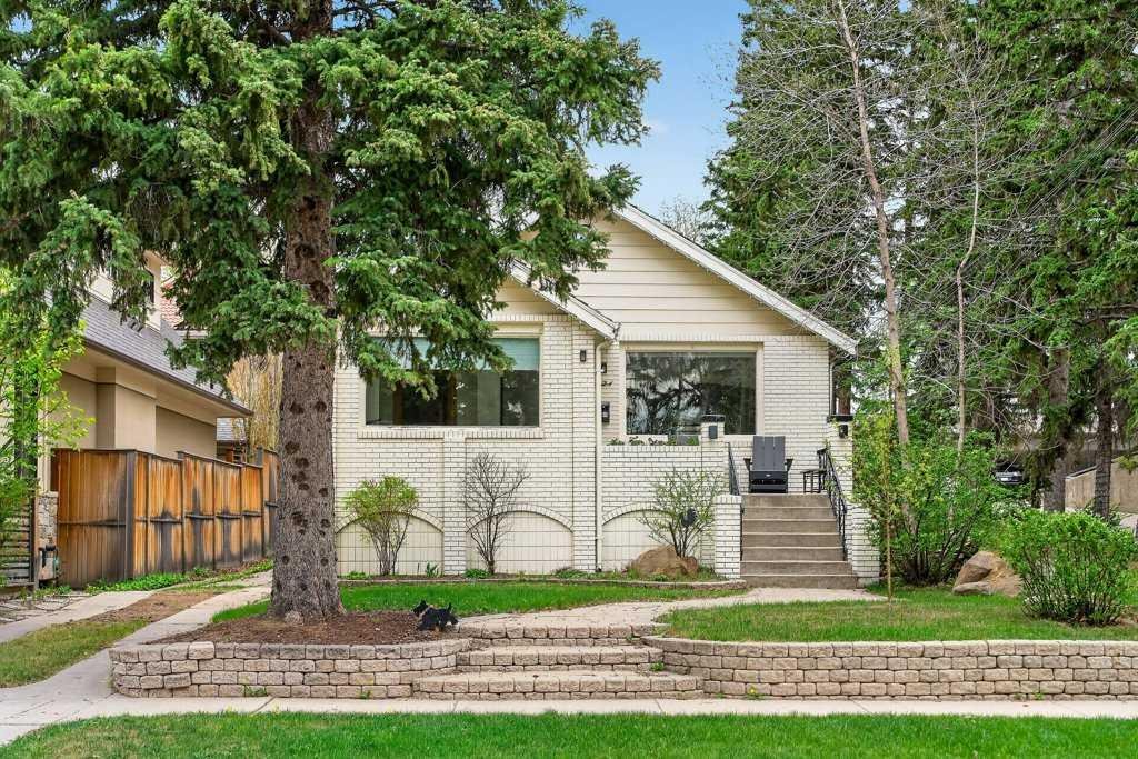924 7A Street NW, Calgary, Alberta, T2M 3H2