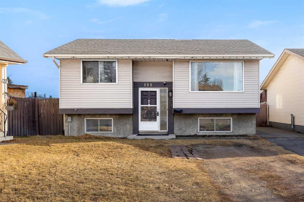 123 Radley Place SE, Calgary, Alberta, t2a5x5