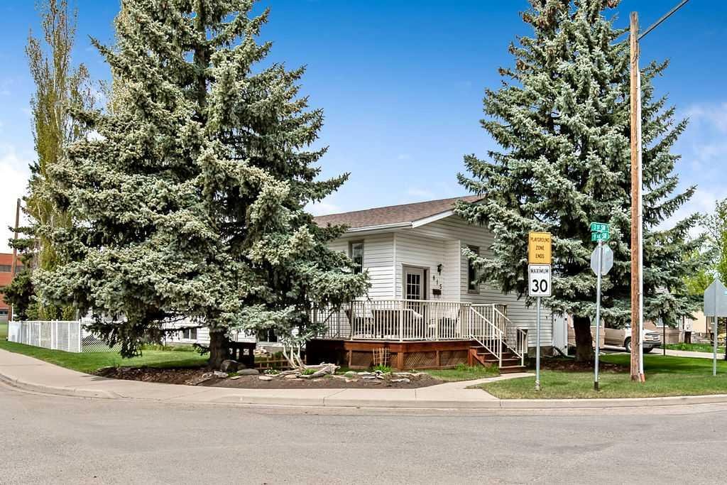 815 3 Street SW, High River, Alberta, T1V 1B4