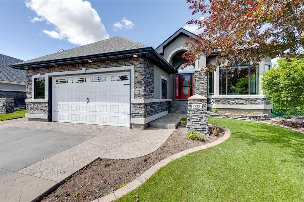 133 Valley Creek Place NW, Calgary, Alberta, T3V 5B1