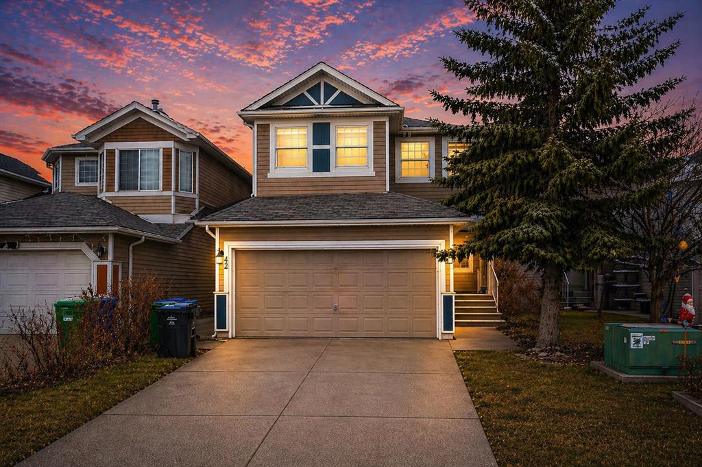 42 Royal Elm Drive NW, Calgary, Alberta, T3G 5P7