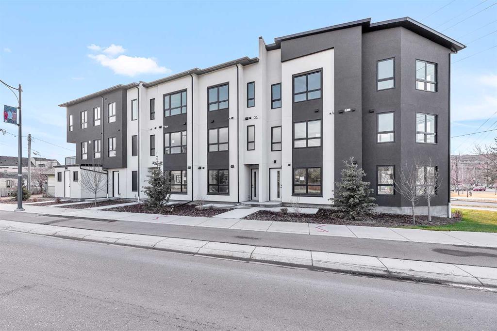 4905 Bowness Road NW, Calgary, Alberta, T3B1H1