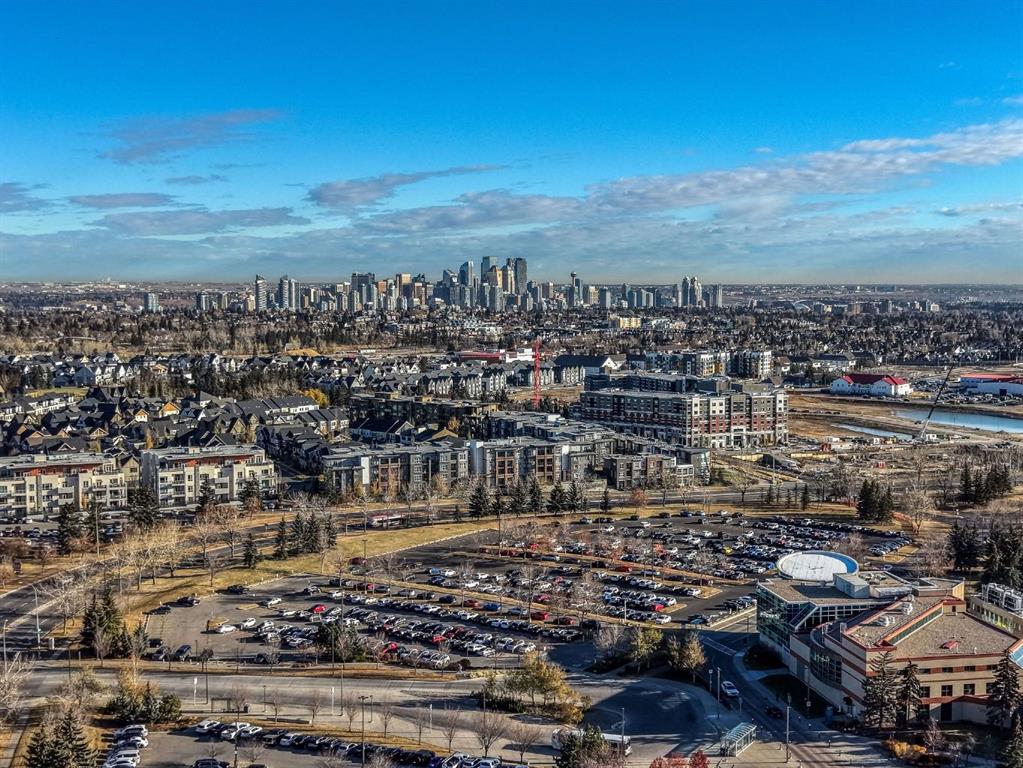 #207 200 Lincoln Way SW, Calgary, Alberta, T3E7G7