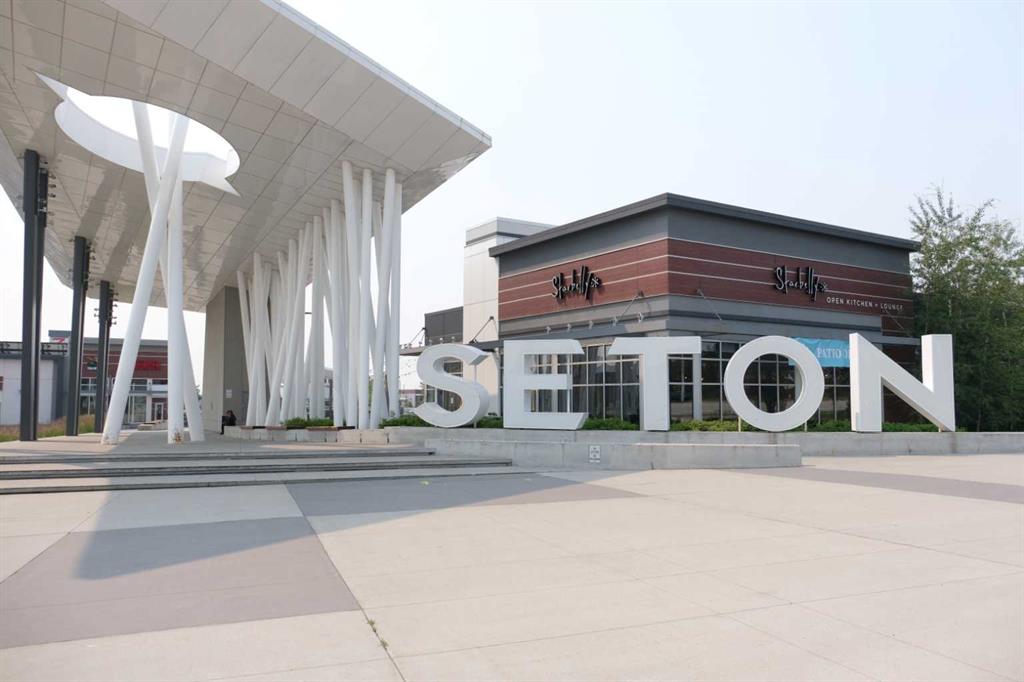 132 Seton Villas SE, Calgary, Alberta, T3M 3L9