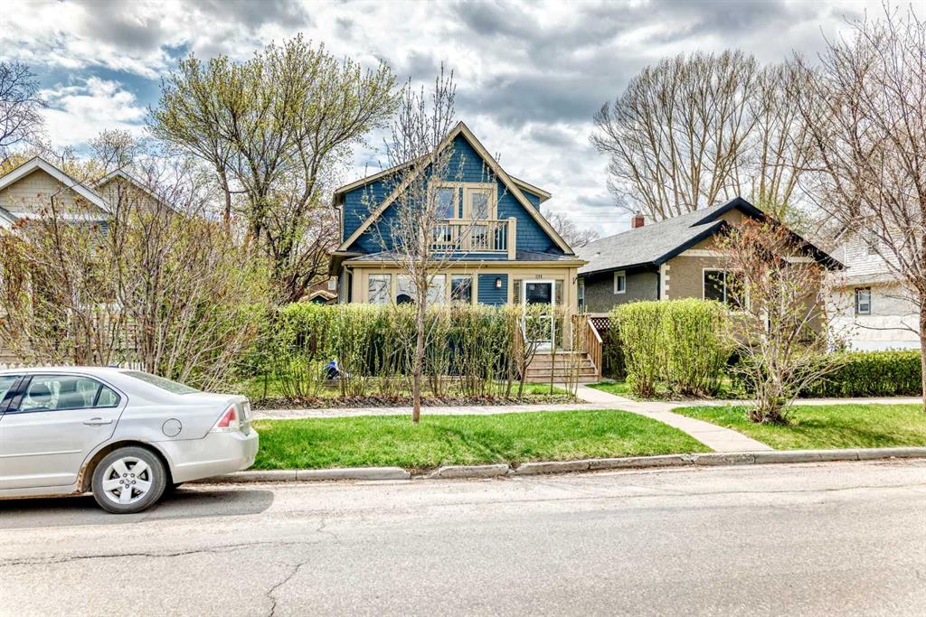 211 10 Avenue NE, Calgary, Alberta, T2E 0X1