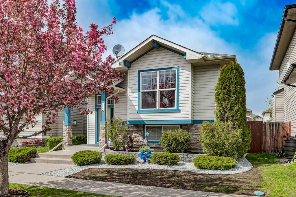 112 Prestwick Point SE, Calgary, Alberta, T2Z 4K7
