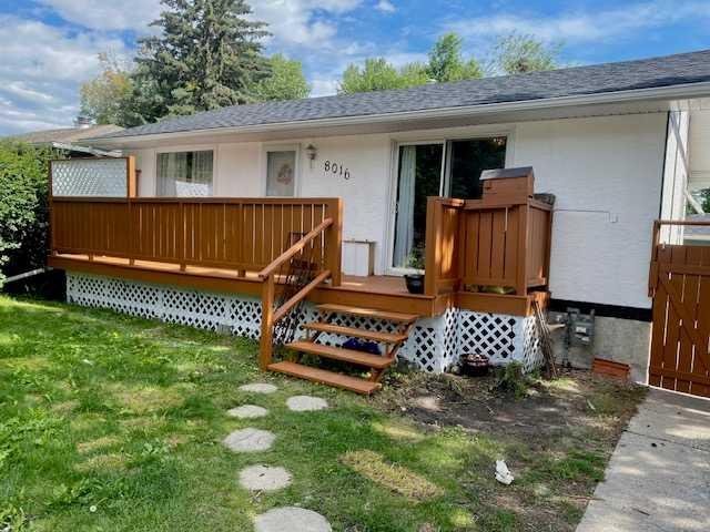 8016 33 Avenue NW, Calgary, Alberta, T3B 1L7
