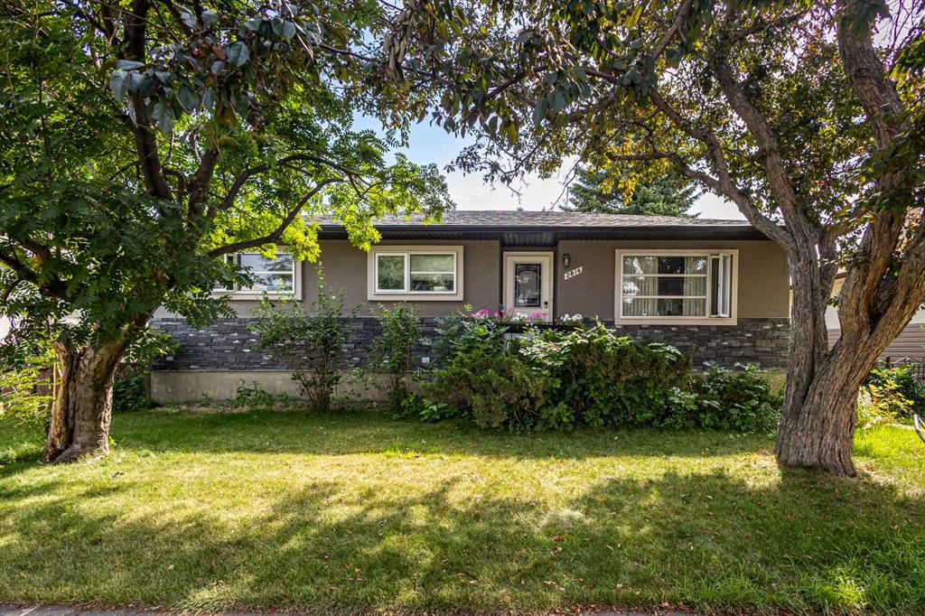 2816 24 Street NW, Calgary, Alberta, T2M 3Z3