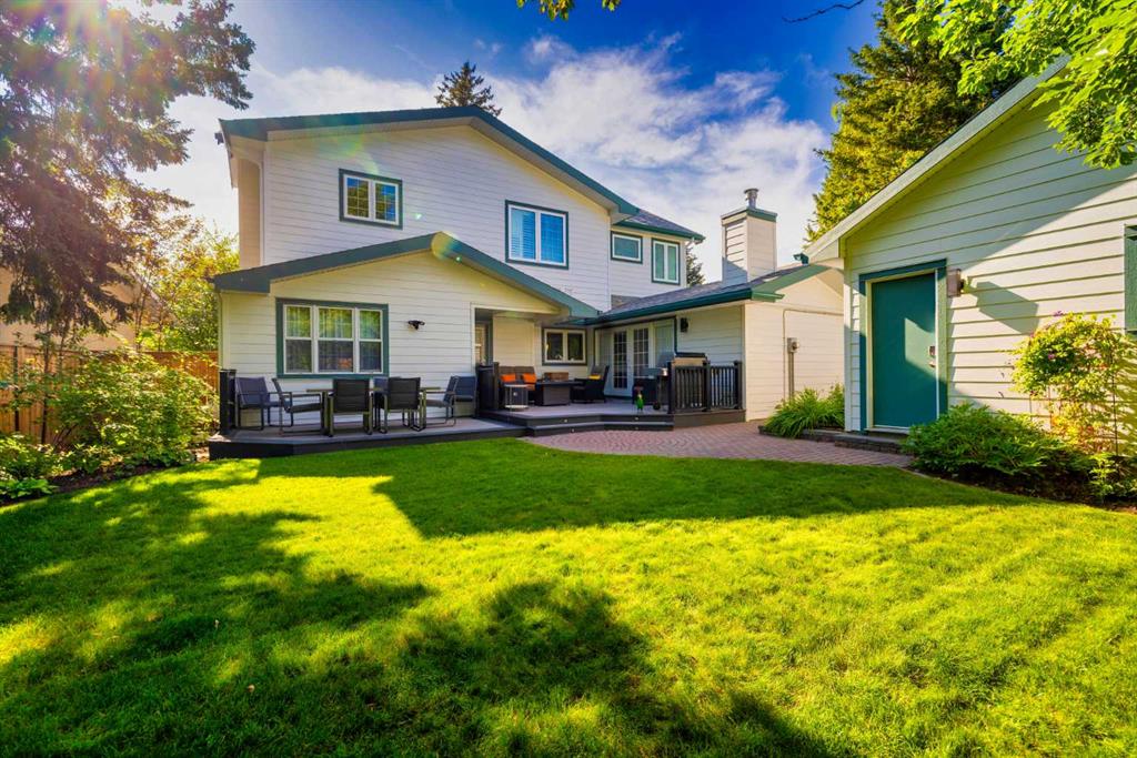 5028 Vanstone Crescent NW, Calgary, Alberta, T3A 0V9