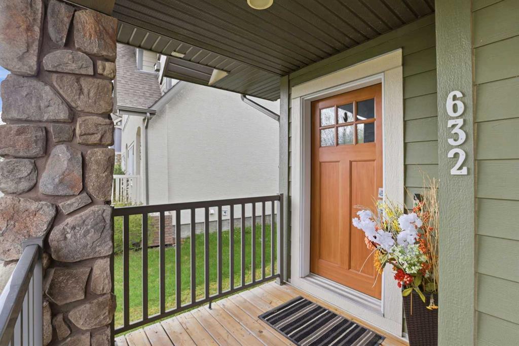 632 Mahogany Boulevard SE, Calgary, Alberta, T3M 1X9