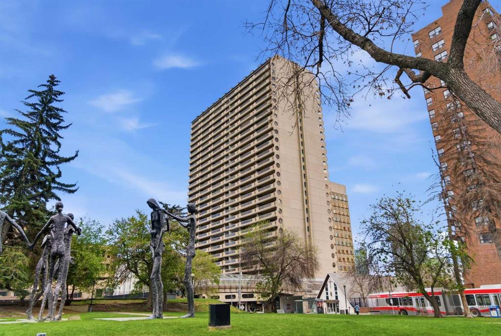 #2008 221 6 Avenue SE, Calgary, Alberta, T2G 4Z9