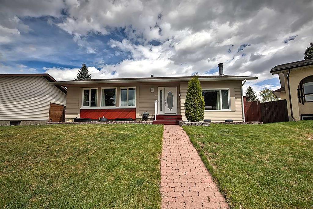 48 Deermont Way SE, Calgary, Alberta, T2J 5P3