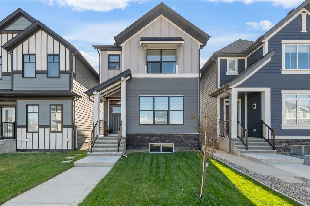 395 Magnolia Drive SE, Calgary, Alberta, T3M 3M4
