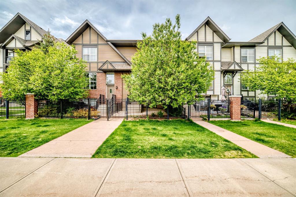 314 New Brighton Villas SE, Calgary, Alberta, T2Z0T6