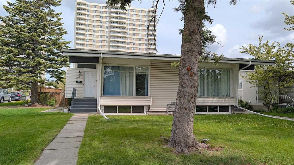 640 648 68 Avenue SW, Calgary, Alberta, T2V 0M9