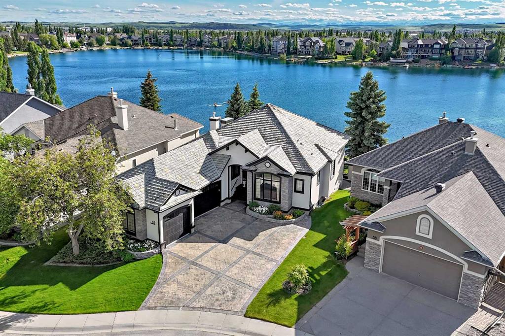 62 Chapala Crescent SE, Calgary, Alberta, T2X 3M4