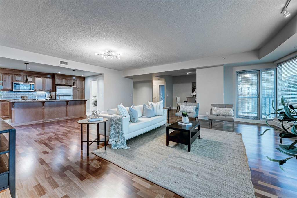 #2308 920 5 Avenue SW, Calgary, Alberta, T2P 5P6