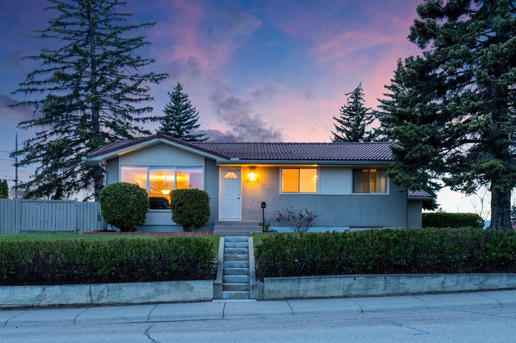 6003 Legsby Road SW, Calgary, Alberta, T3E 5G5