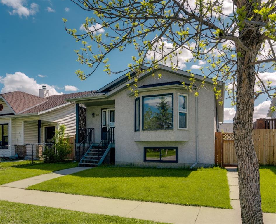 260 Erin Woods Drive SE, Calgary, Alberta, T2B 3B9
