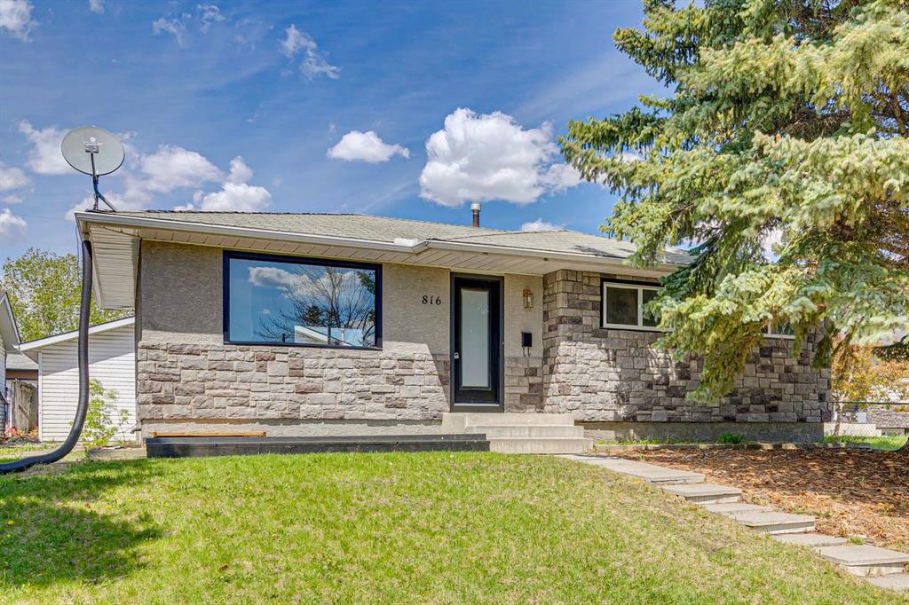 816 Avonlea Place SE, Calgary, Alberta, T2H 1W3