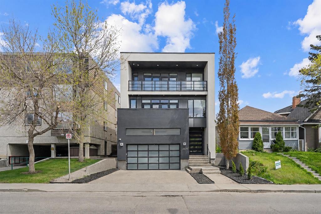 2620 14A Street SW, Calgary, Alberta, T2T3X7
