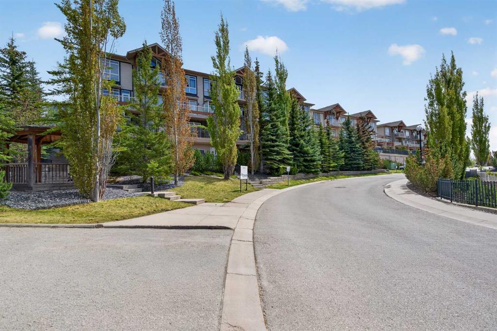 #6 108 Rockyledge View NW, Calgary, Alberta, T3G5X2