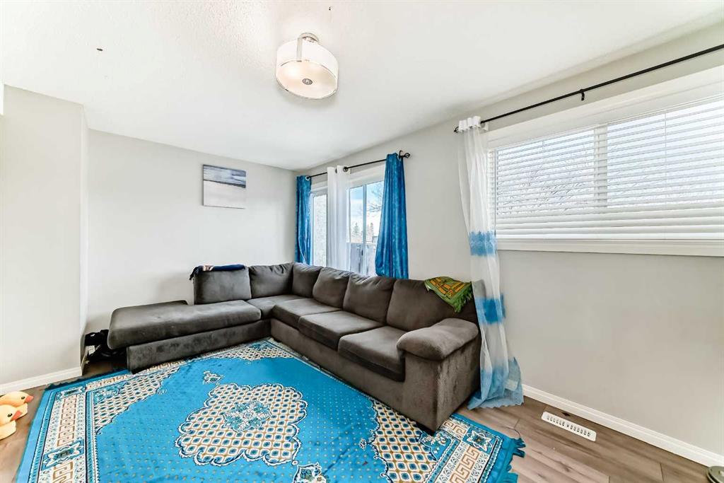 #57 5520 1 Avenue SE, Calgary, Alberta, T7A 5Z7