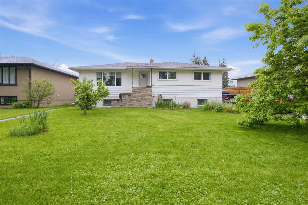 2026 27 Street SE, Calgary, Alberta, T2B 0P7