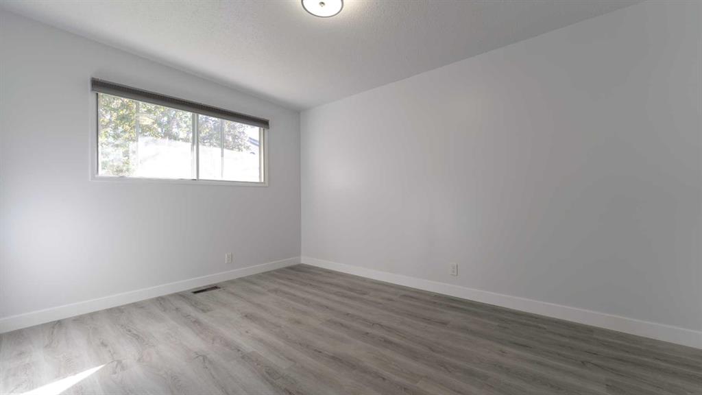 5407 Dalrymple Crescent NW, Calgary, Alberta, T3A 1R2
