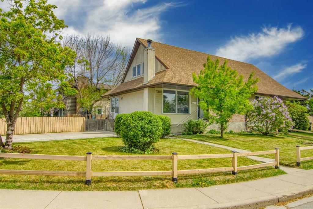 235 Avonburn Road SE, Calgary, Alberta, T2H1N9