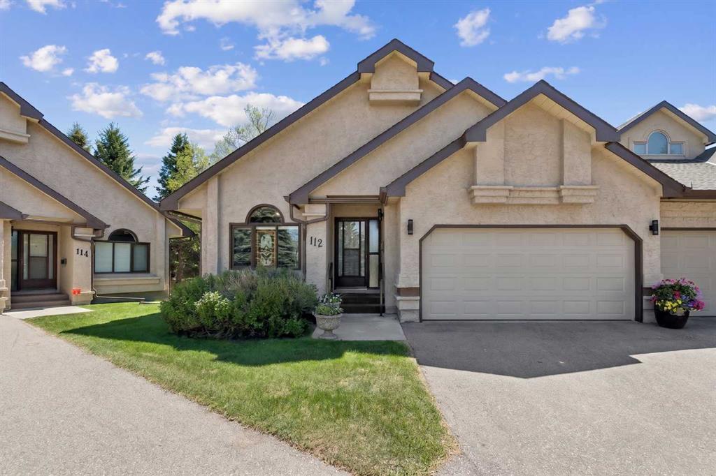 112 Oakbriar Close SW, Calgary, Alberta, T2V 5H2