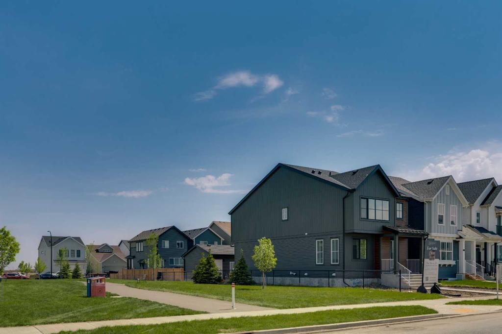 76 Heirloom Drive SE, Calgary, Alberta, T3M 2M6