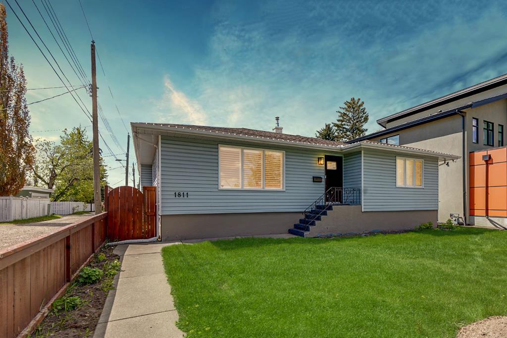 1811 13 Avenue NW, Calgary, Alberta, T2N1L4