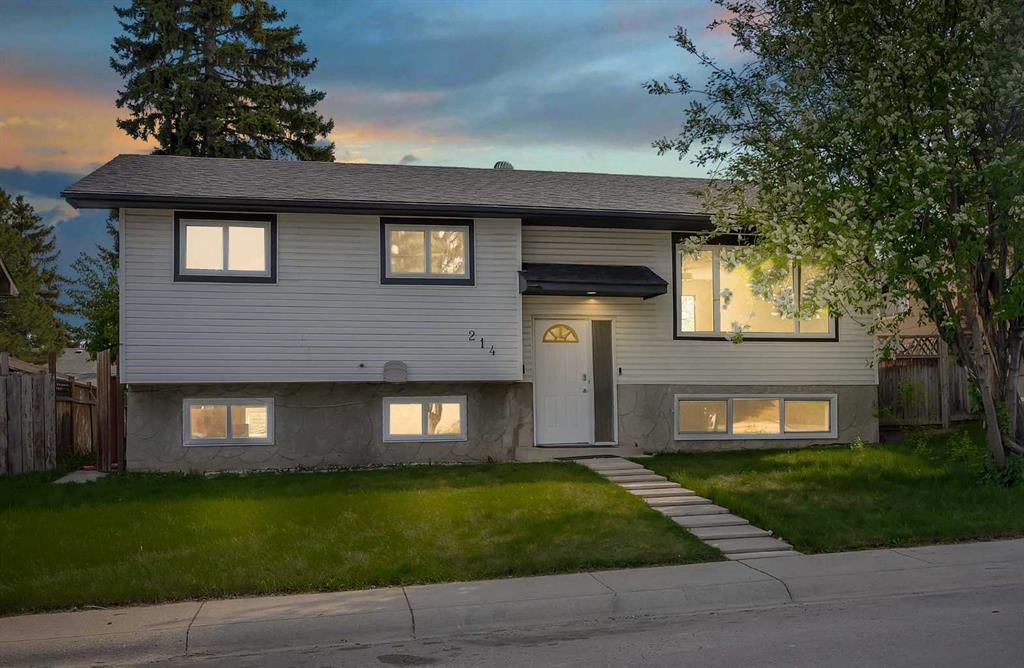 214 Rundleview Close NE, Calgary, Alberta, T1Y 1J1