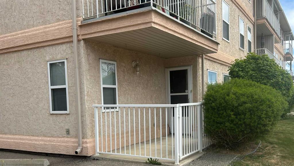 #102 5026 49 Street, Olds, Alberta, T4H 1V7
