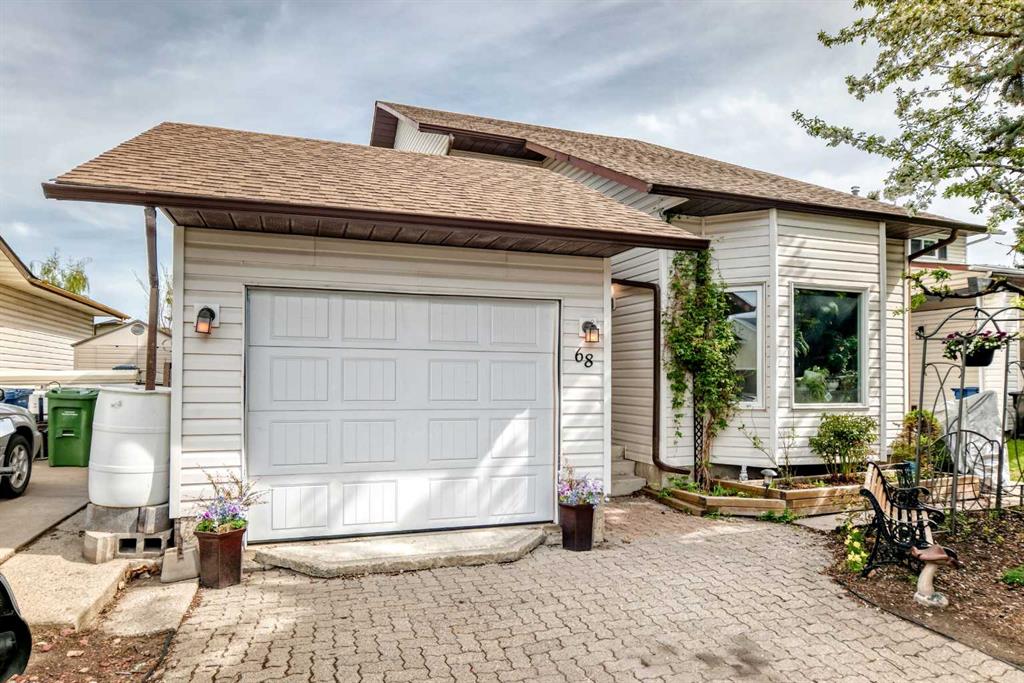 68 Woodview Court SW, Calgary, Alberta, T2W 4X4