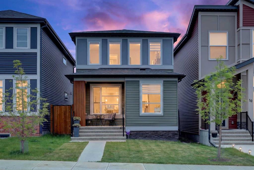 14 Wolf Creek Rise SE, Calgary, Alberta, T2X 4Y9