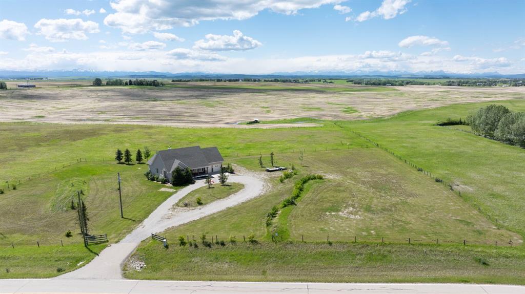 251211 Range Road 32, Rural Rocky View County, Alberta, T3Z 1E1