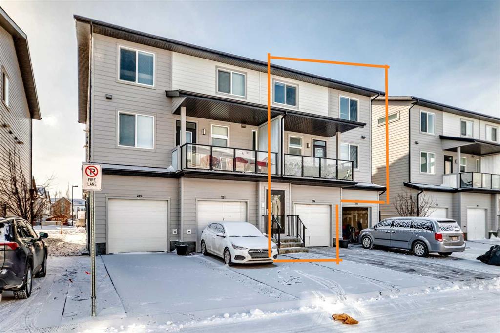 #204 135 Redstone Walk NE, Calgary, Alberta, T3N 1M6