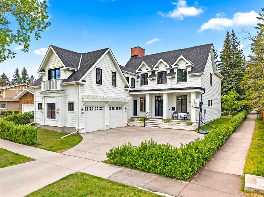 3731 37 Street NW, Calgary, Alberta, T2L 2J2