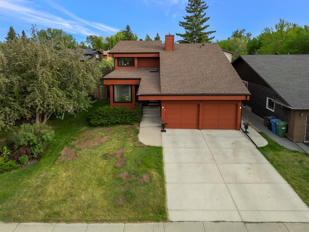 7 Deerwood Road SE, Calgary, Alberta, T2J 6L2