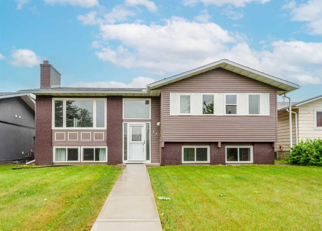44 Whiteridge Place NE, Calgary, Alberta, T1Y 2Y6