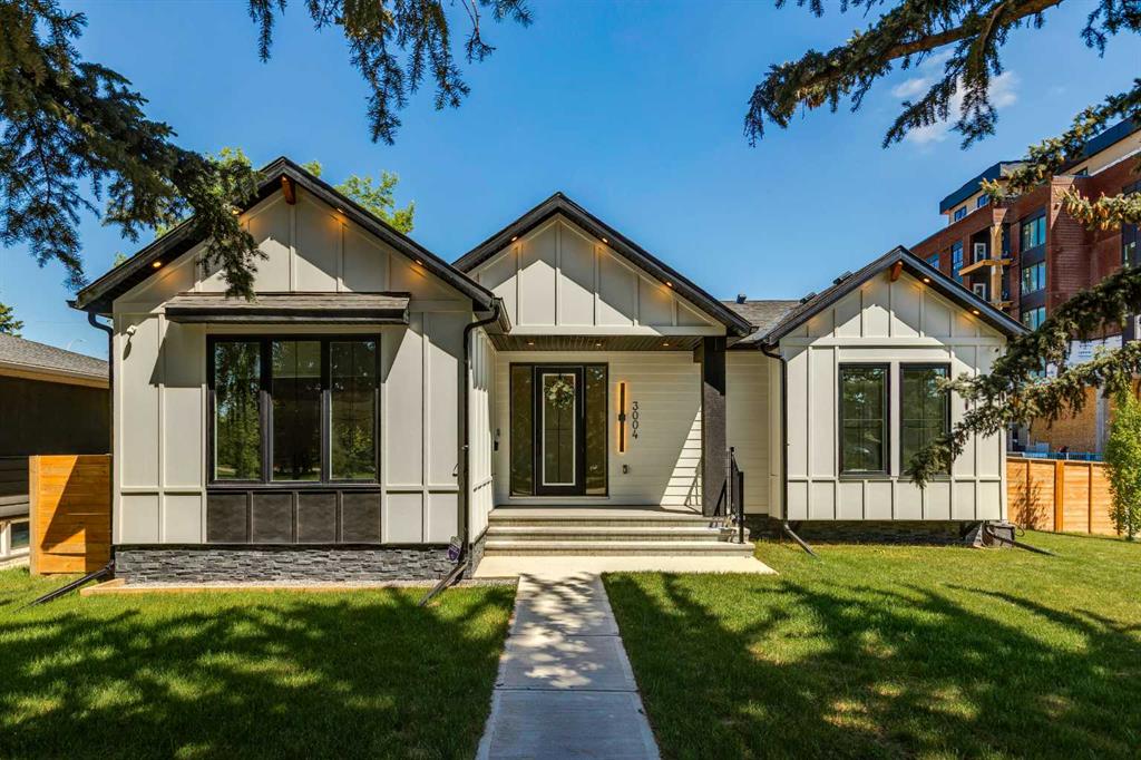 3004 Hampton Crescent SW, Calgary, Alberta, T3E 4R2
