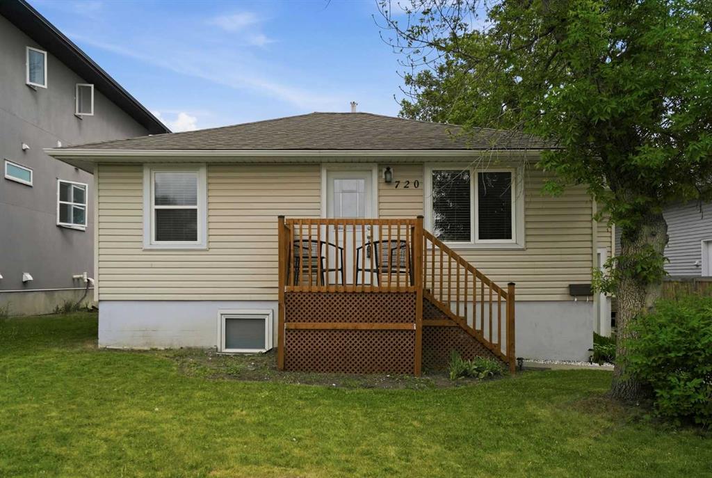720 69 Avenue SW, Calgary, Alberta, T2V 0P2