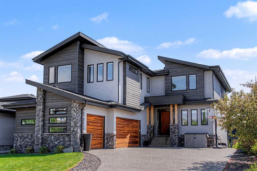 125 Cranbrook Heights SE, Calgary, Alberta, T3M 1W7