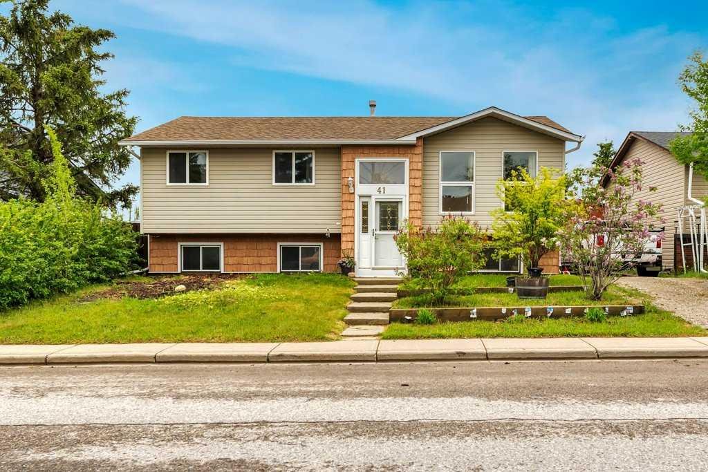 41 Brentwood Drive, Strathmore, Alberta, T1P 1H9