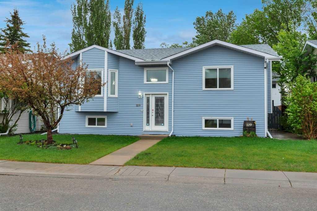119 Strathaven Crescent, Strathmore, Alberta, T1P 1M2