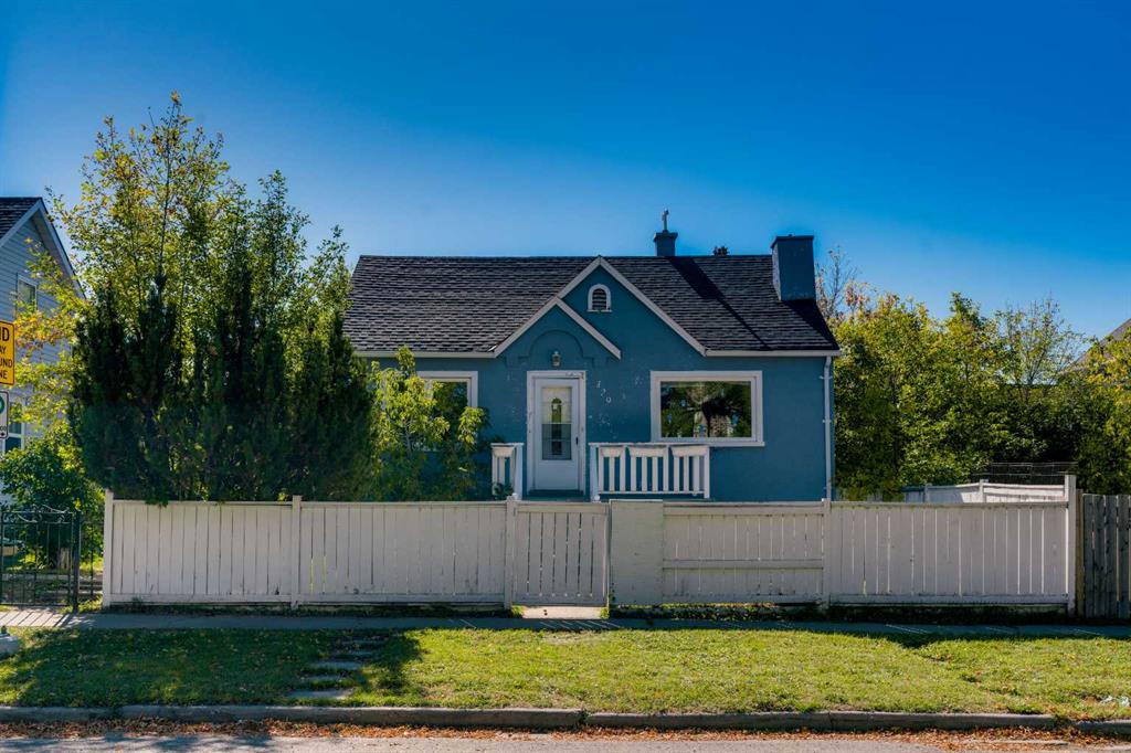 129 18 Avenue NW, Calgary, Alberta, T2M0S9