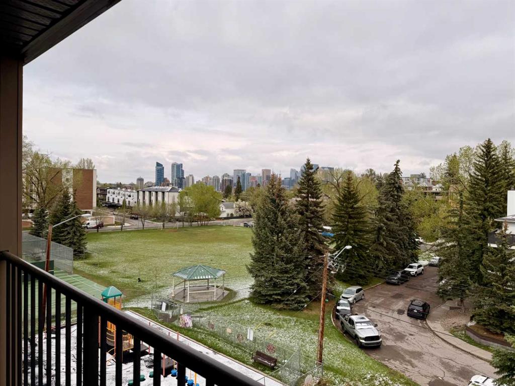 #302 2508 17 Street SW, Calgary, Alberta, T2T 4M8